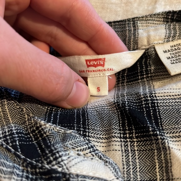 plaid shirt - Picture 2 of 3